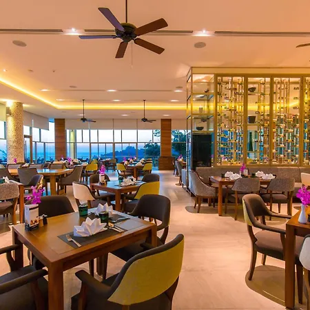 Wyndham Grand Phuket Kalim Bay-2