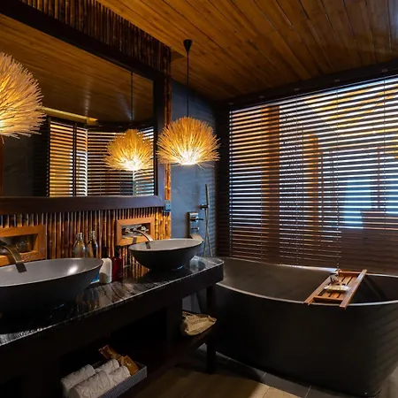 Sinae Phuket Luxury Hotel-3