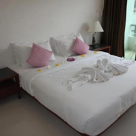 Baan Leelawadee Apartment-3