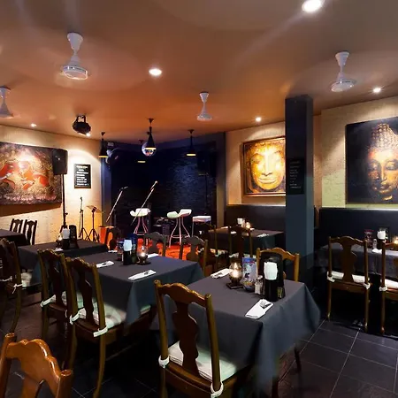 Two Chefs Inn-2