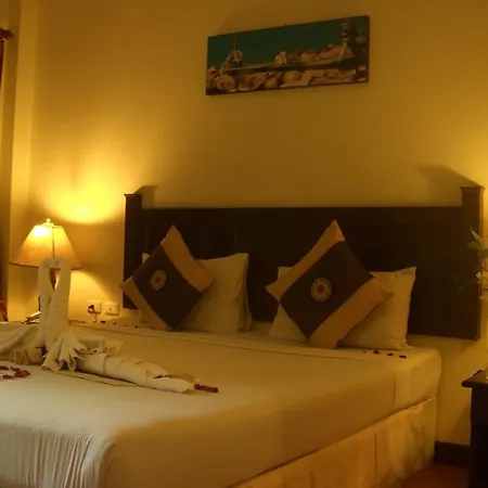 Absolute Patong Ville Resort-2