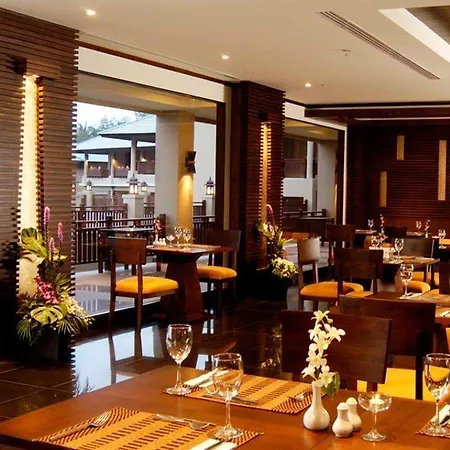 Phuket Marriott Resort And Spa, Nai Yang Beach-2
