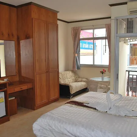Sabaidee Patong Guesthouse-3