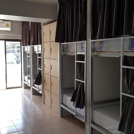 The Lucky Kata Hostel-3
