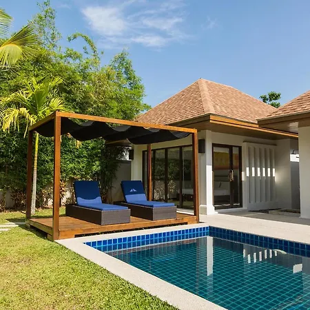 Villa Suksan Nai Harn-2