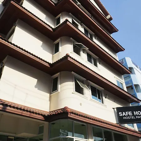 Safe House Hostel Patong-2