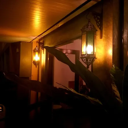 Dengba Hostel Phuket-2