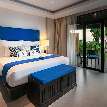 Akyra Beach Resort Phuket-3