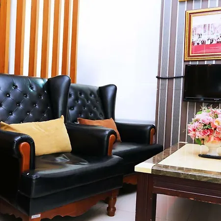 Alexander Hotel Patong-3