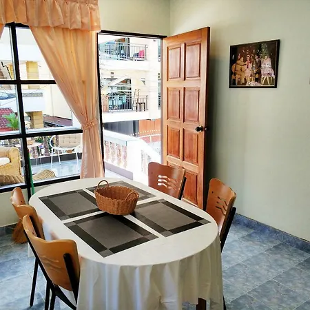 Waree'S Guesthouse-3