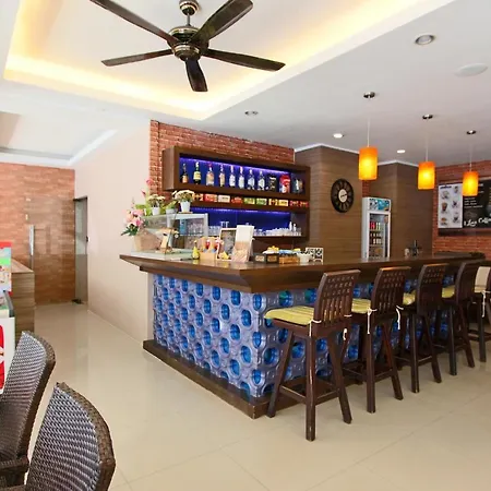 GN Capsule Hostel Patong-3