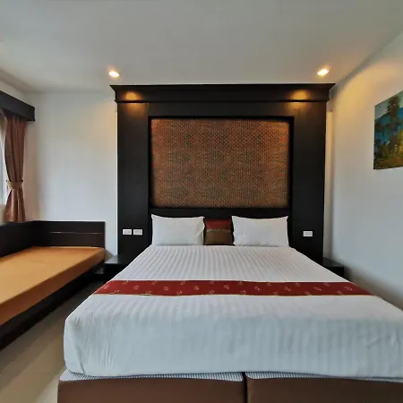 Chollada Inn Kamala-3