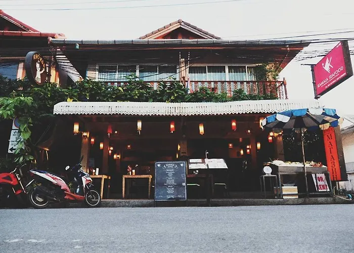 Kamala Seafood Apartment