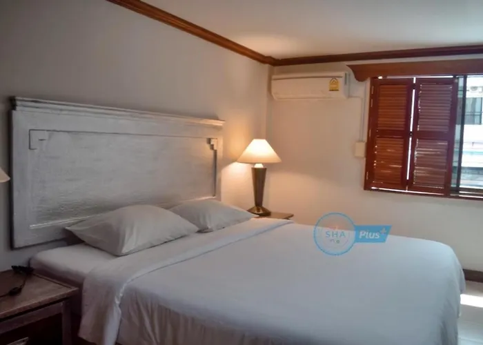 Hotel Le Tanjong House Patong