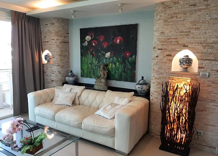 Karon Beach Apartment Sea View acceptant les animaux