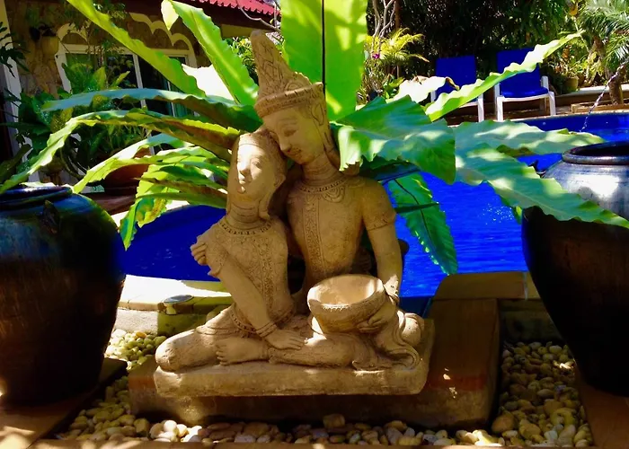 Sunshine Guesthouse And Diving School Phuket