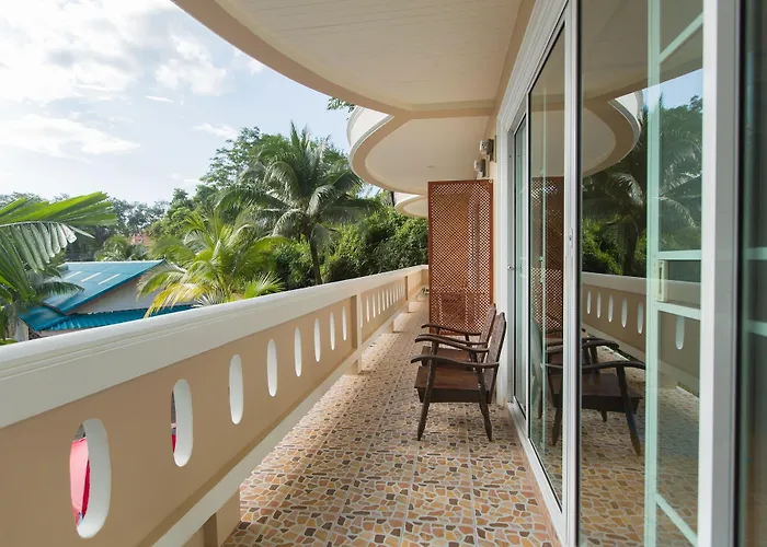 Patong Rai Rom Yen Resort Sha