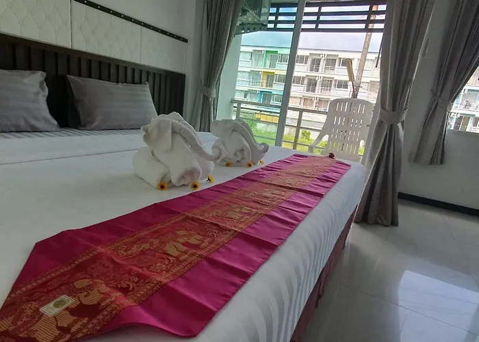 At Home Hotel Patong