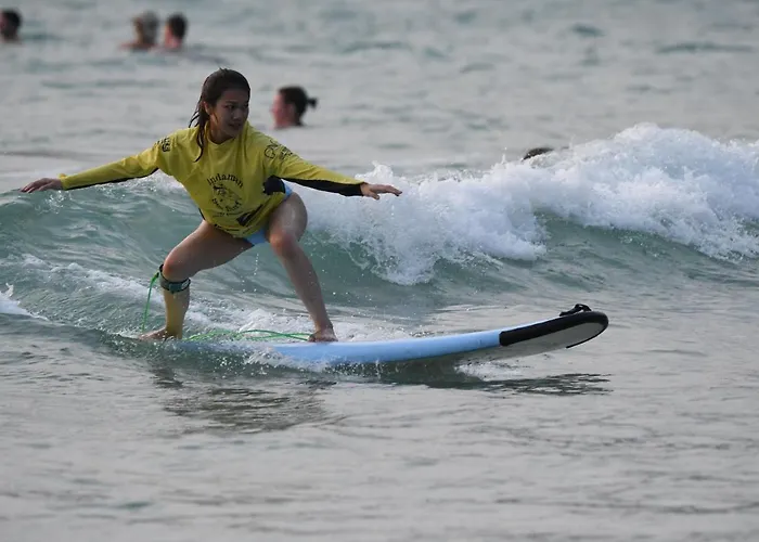 Hotel Baan Andaman Sea Surf Patong