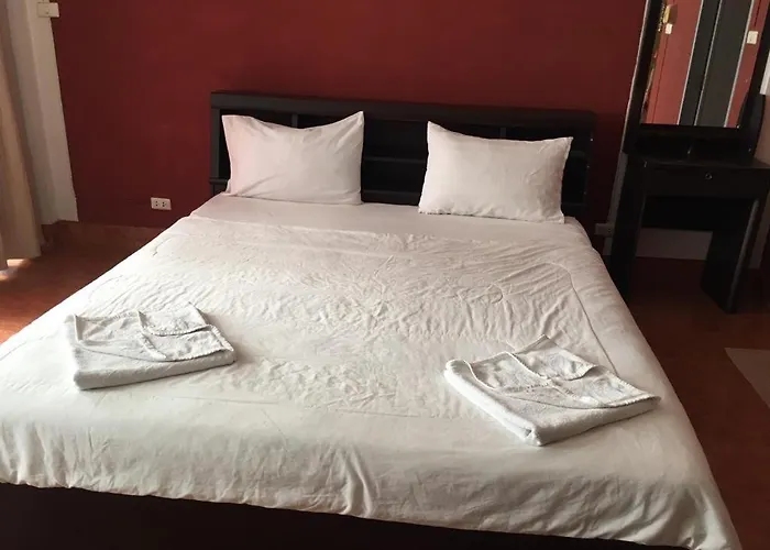 Lucky Banzaan Hotell Patong