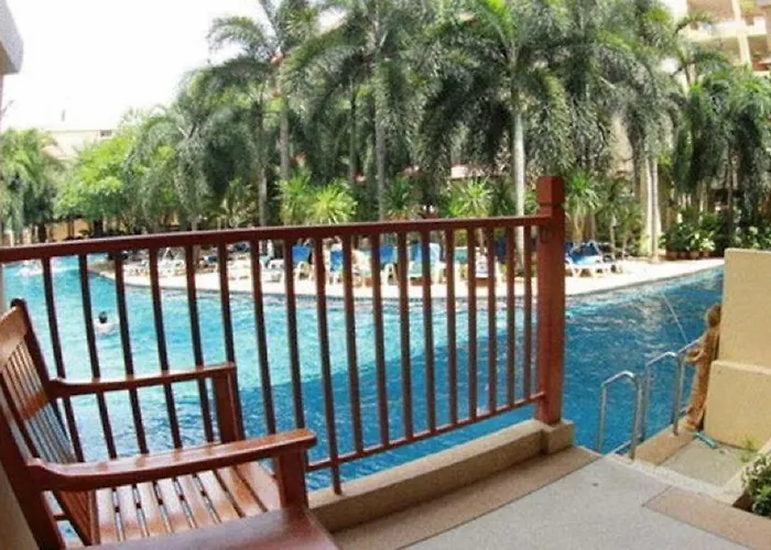 Baumanburi Resort Patong