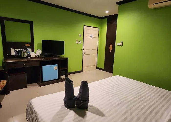 Hollywood In Love Hotell Patong