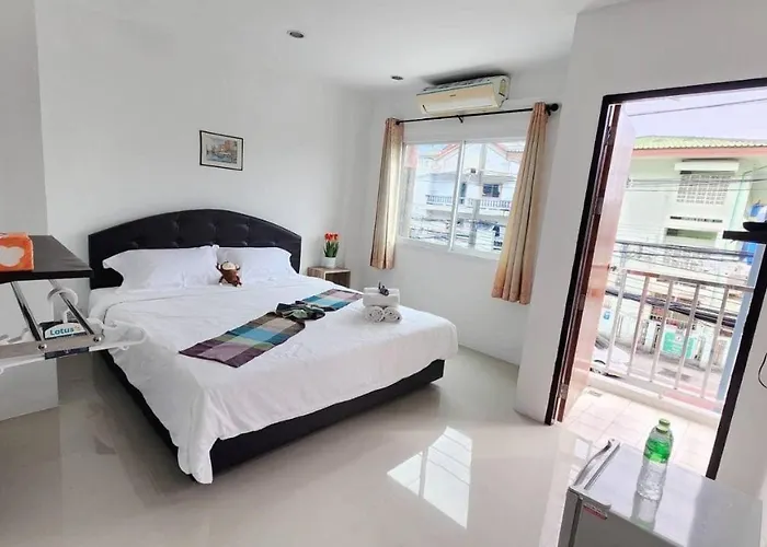 The Rich Patong Aparthotel