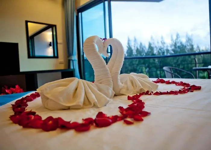 Kata Green Beach Hotel