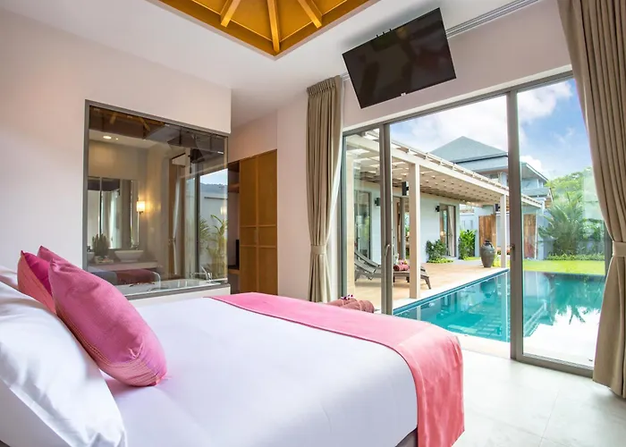 Pet friendly Beach Escape At Villa Dalaa 8 Kamala Beach
