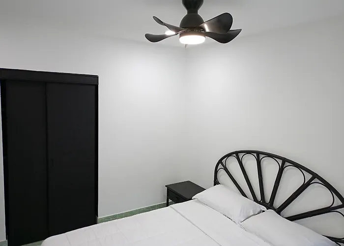 Patong Sunbeach Mansion