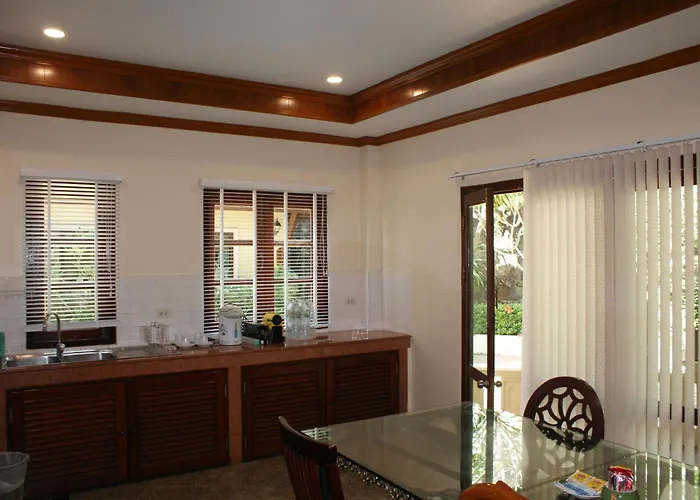 Prince Edouard Apartments & Resort Patong Beach Phuket