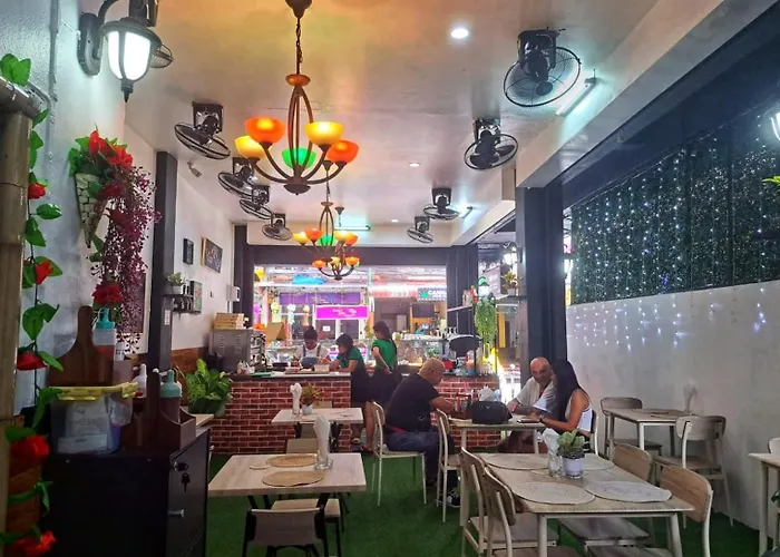 Lo Sfizio Hotell Patong