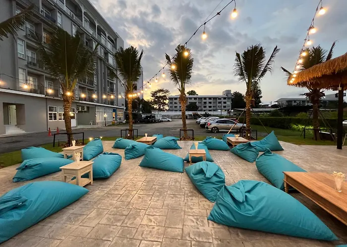 Panphuree Residence Nai Yang Beach