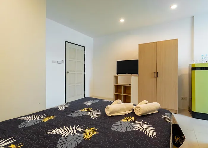 Nice To Meat You Rooms Patong