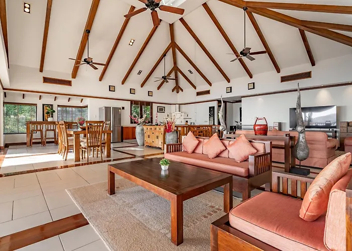 Villa Suriya B2 Patong