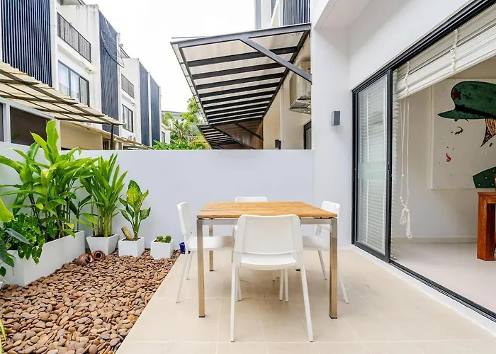 Lp 65-57 Spacious Holiday Home Close To The Beach Phuket