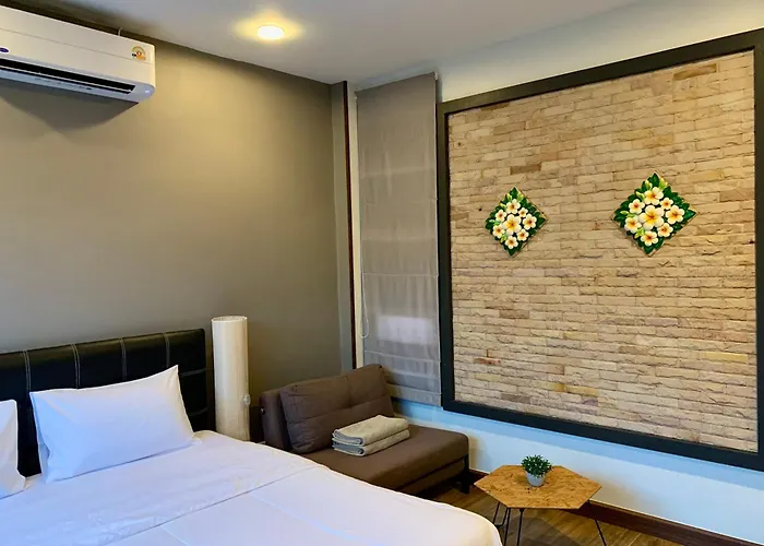 Baan Fran Sim Da Hotel Bang Tao Beach 