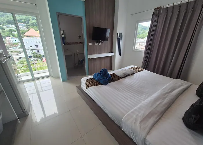 Hotel The Journey Patong New