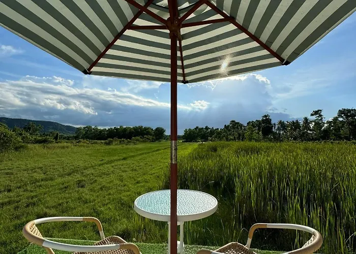 Phuwana Villa Songkhla Bang Tao Beach 