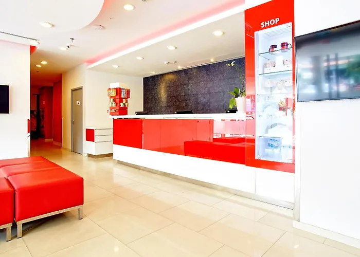 Hotel Easy Planet Phuket Patong