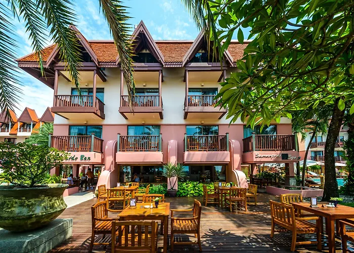 Seaview Patong Hotel - un Hotel de 4 estrellas