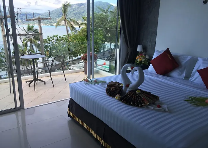 The Front Hotel And Apartments Patong