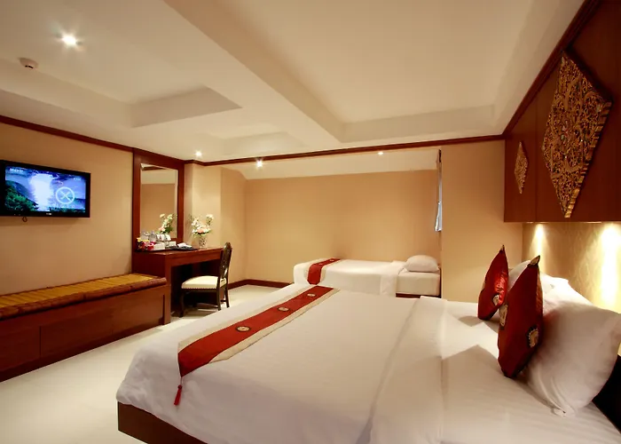 Rayaburi Hotel, Patong