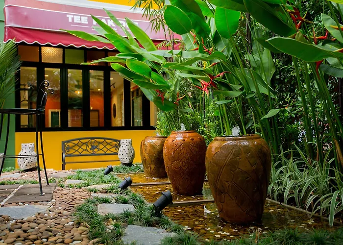 Boutique Tee Pak Dee Resident Phuket Hotel