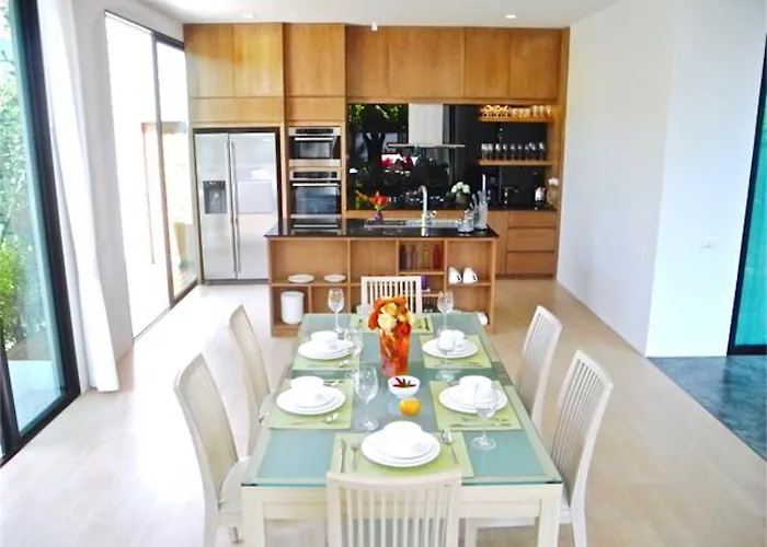 Baan Bua Nai Harn 3 Bedrooms Villa acceptant les animaux