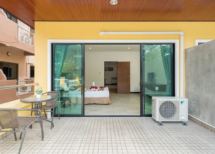 Baan Thai Beach Side Residence, Patong Beach