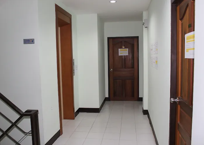 Omaya Guesthouse Patong