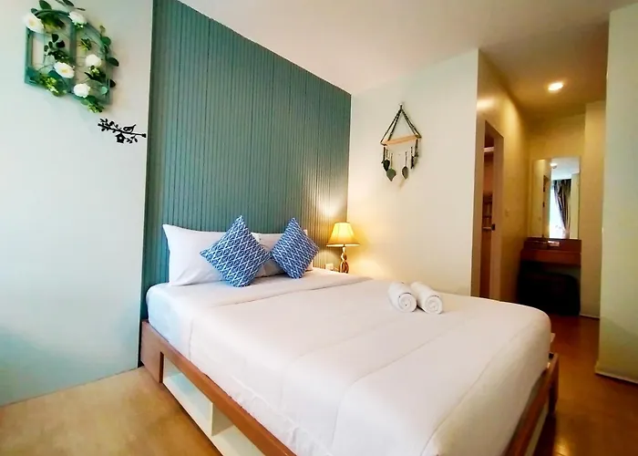 Chic & Sweet, Pool View, Prime Location Near Beach Phuket