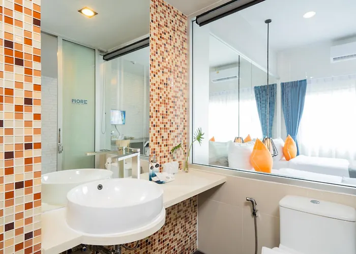 More Patong Hotel