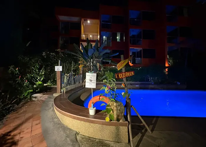 Porterhouse Beach Hotel Patong